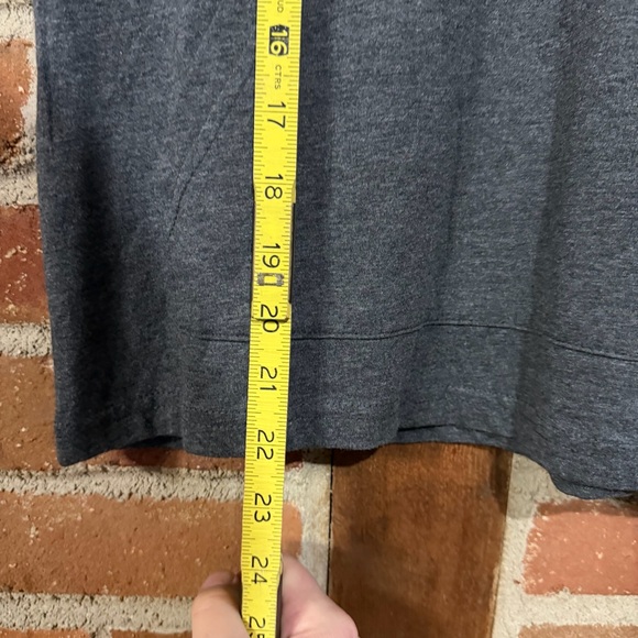 Champion Dark Gray Hoodie with Logo! NWT! - Picture 7 of 10